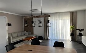 Hochwertiges Haus Mit Garten Mit Guter Anbindung